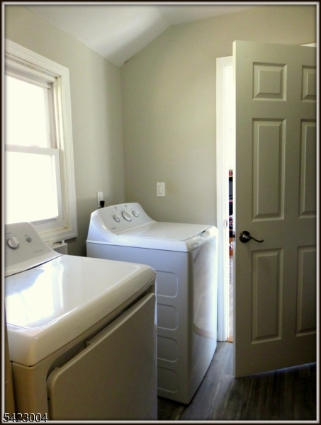 PAULINSKILL LAKE - Residential