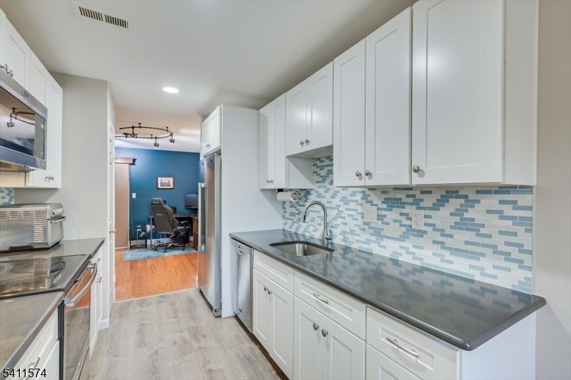 Quailcrest - Residential