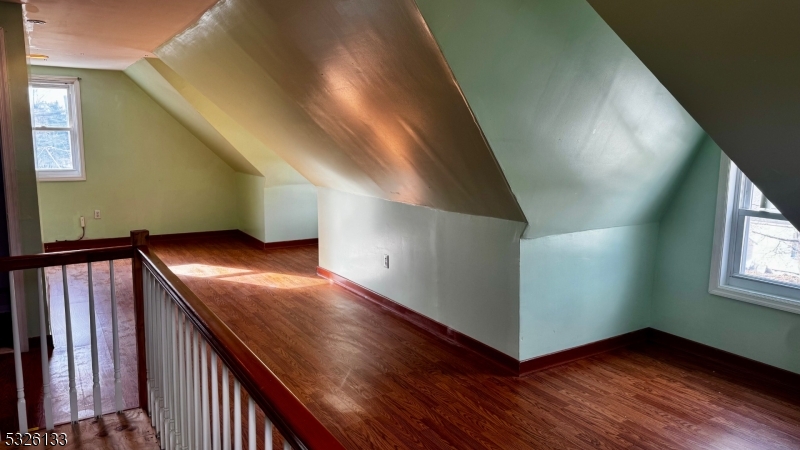 Paterson City, New Jersey 07502, United States, 6 Bedrooms Bedrooms, ,4 BathroomsBathrooms,Residential,Pending,30802