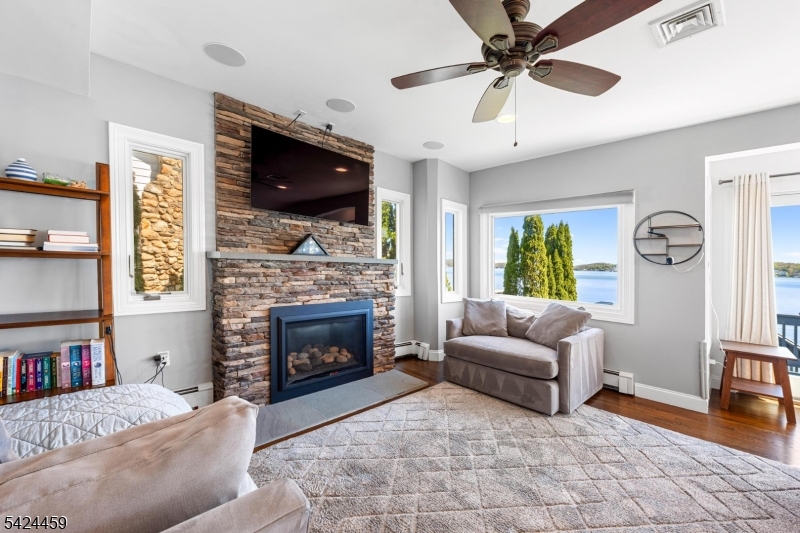 Lake Hopatcong Main Lake - Residential