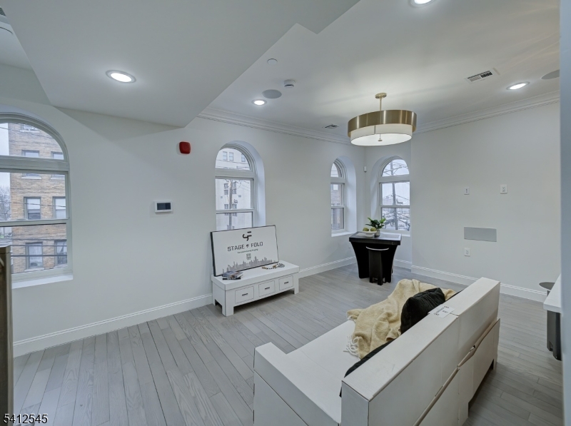 The Clifton Pl - Residential