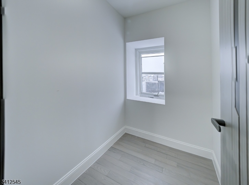 The Clifton Pl - Residential