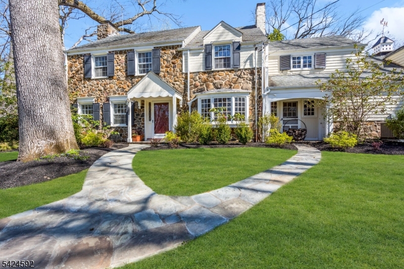 SLEEPY HOLLOW - Residential