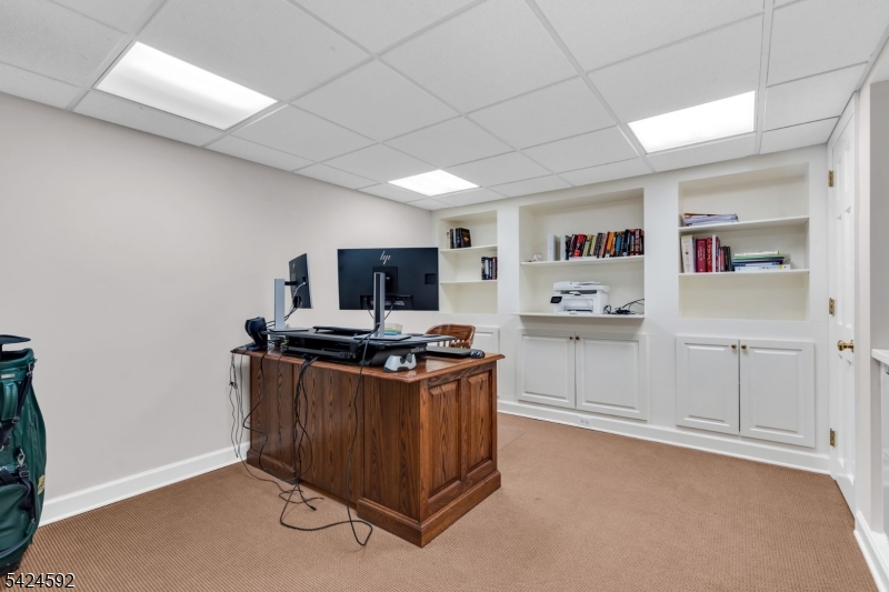 SLEEPY HOLLOW - Residential