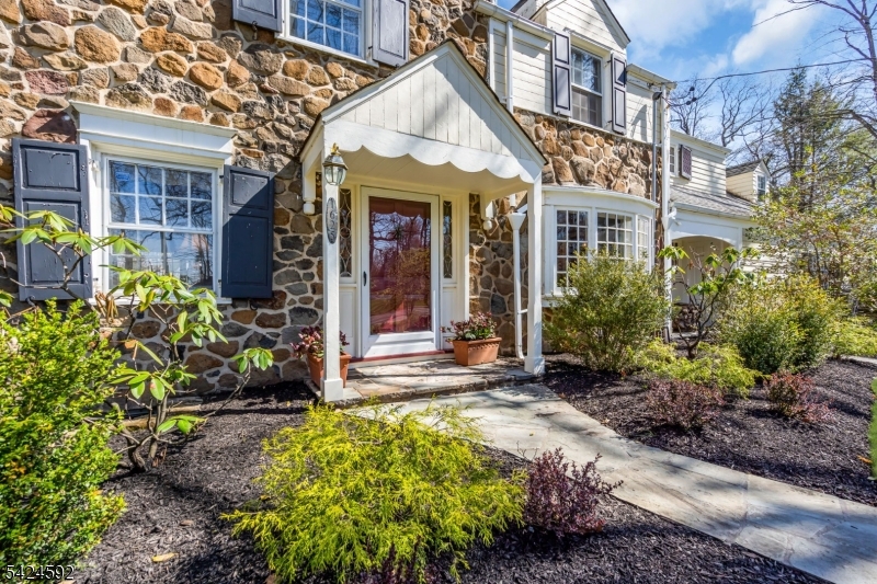 SLEEPY HOLLOW - Residential