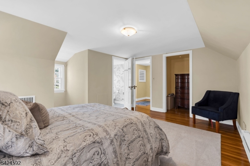 SLEEPY HOLLOW - Residential