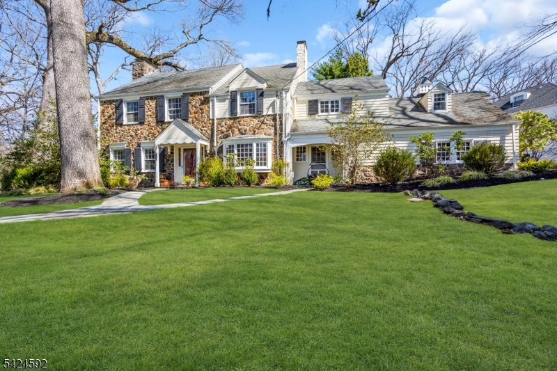 SLEEPY HOLLOW - Residential