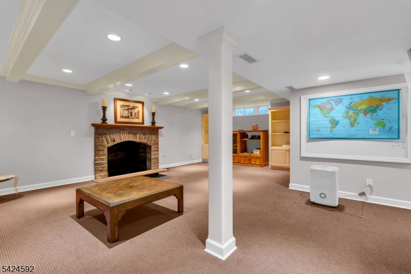 SLEEPY HOLLOW - Residential