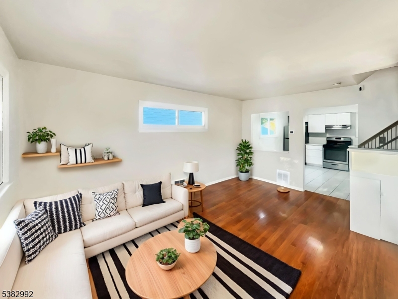 LAKE PARSIPPANY - Residential