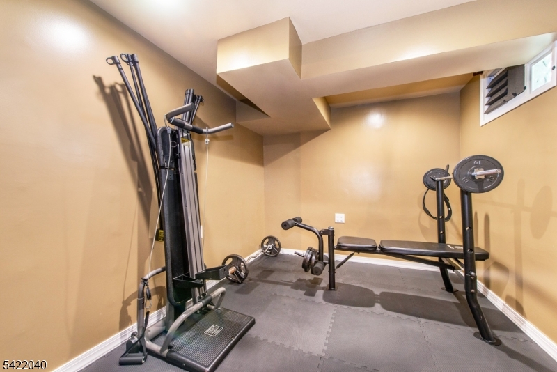 Greglawn - Residential