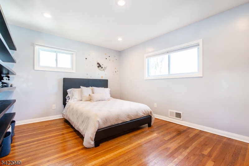 Greglawn - Residential