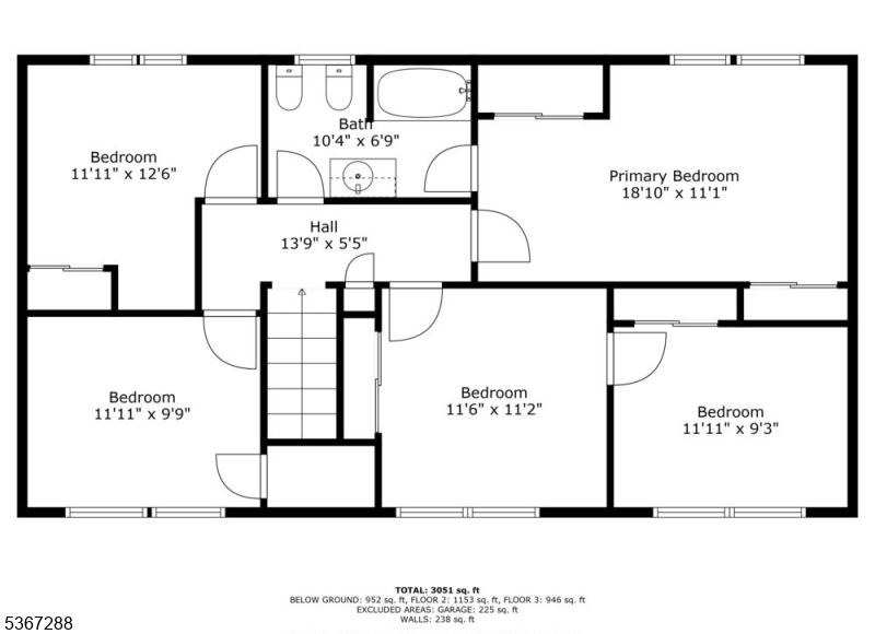 Main image without alt text