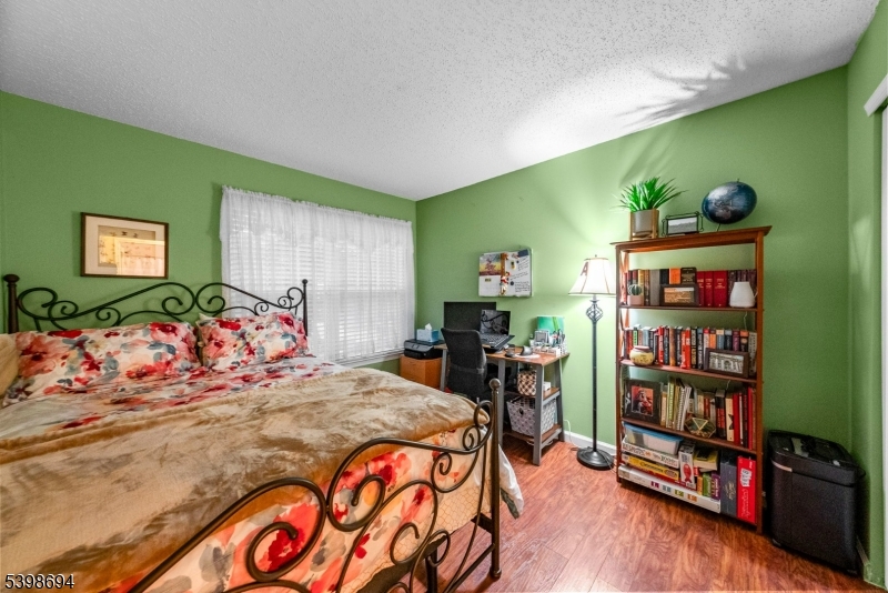 Cedar Brook - Residential