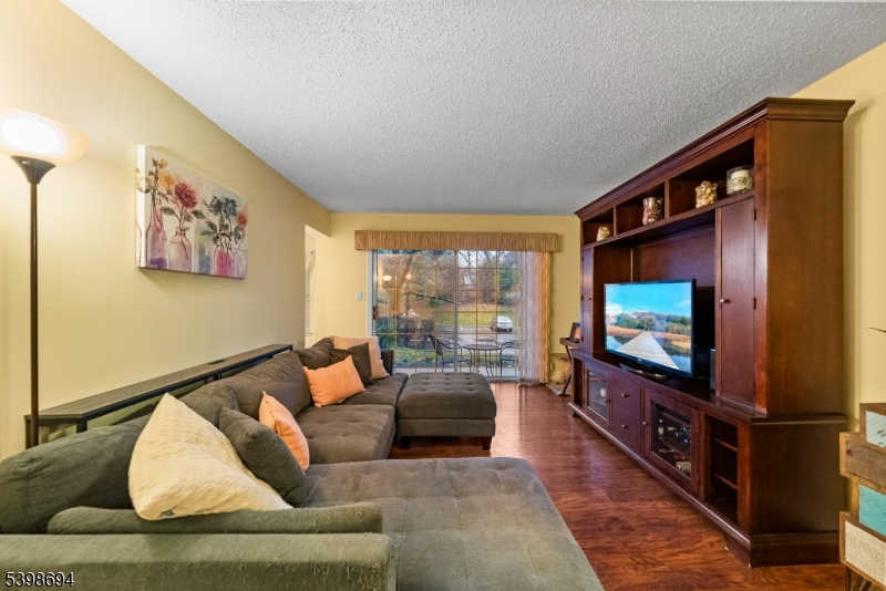 Cedar Brook - Residential