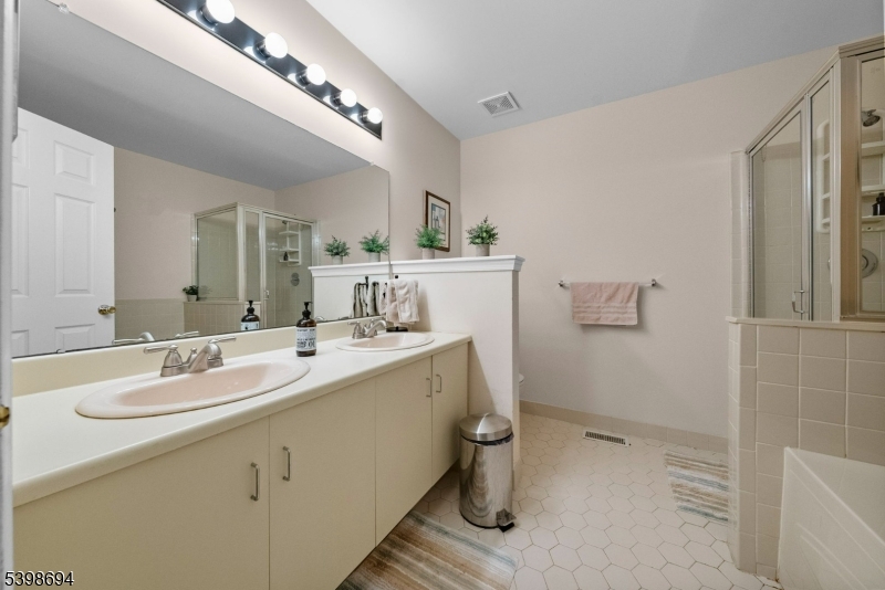 Cedar Brook - Residential