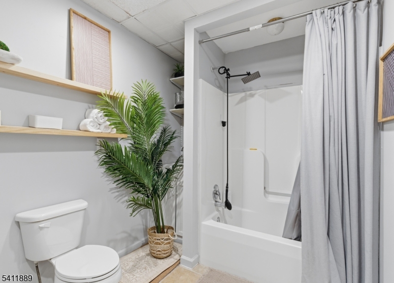 High Point Country Club - Residential