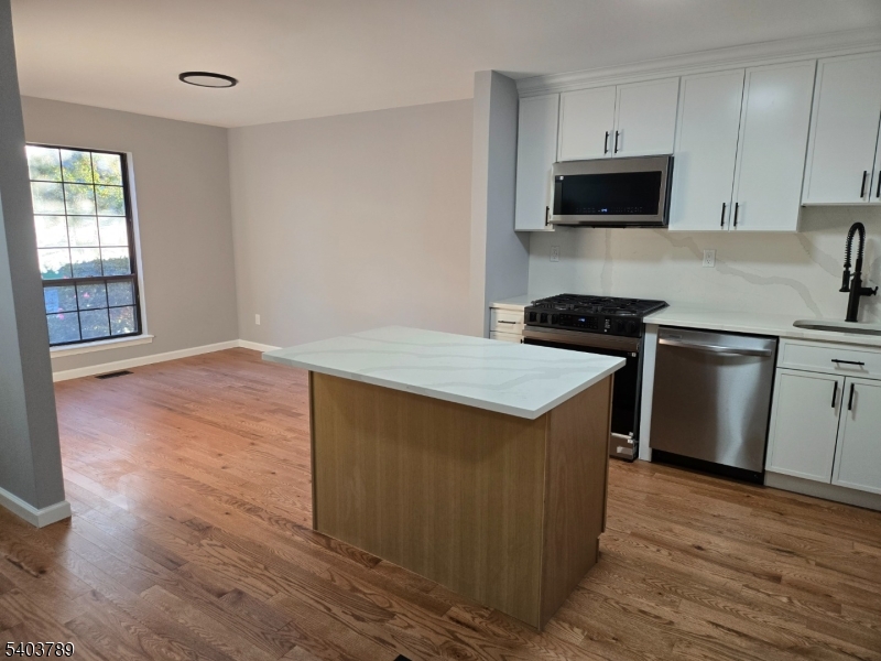 WEYEBRIDGE - Residential