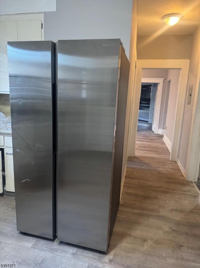 Newark City, New Jersey 07104, United States, 3 Bedrooms Bedrooms, ,1 BathroomBathrooms,Residential,Active,227254