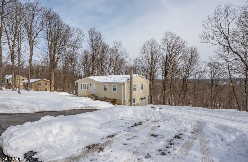 HIGHLAND LAKES - Residential