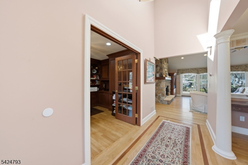 Edgewater Lake - Residential