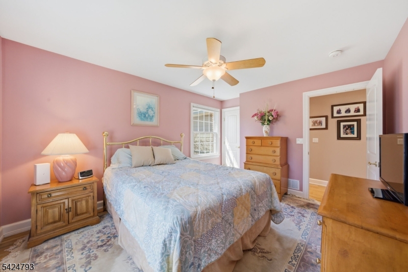 Edgewater Lake - Residential