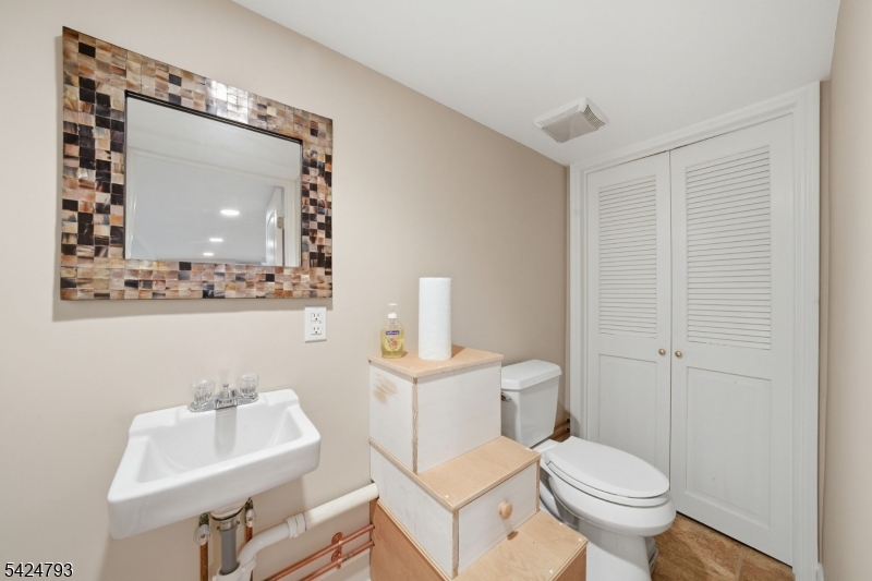 Edgewater Lake - Residential