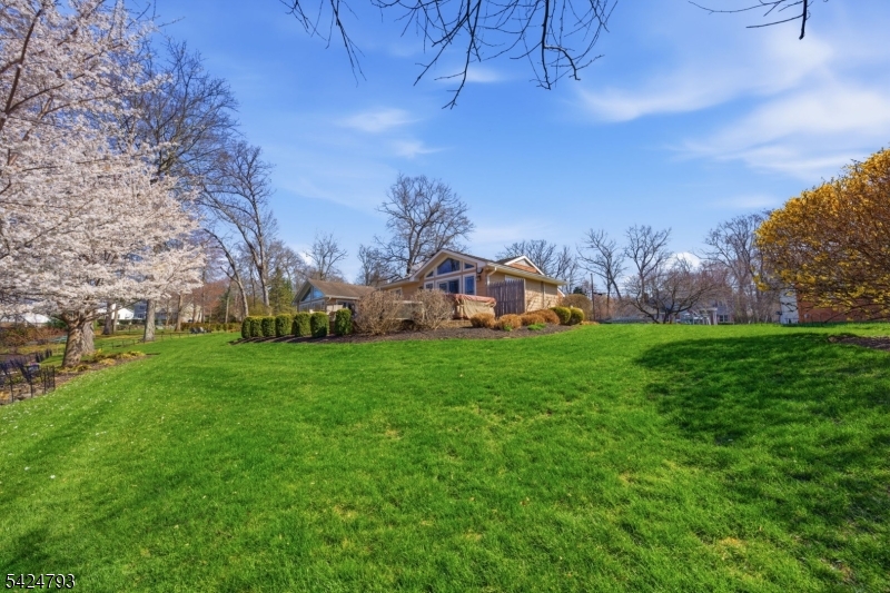 Edgewater Lake - Residential