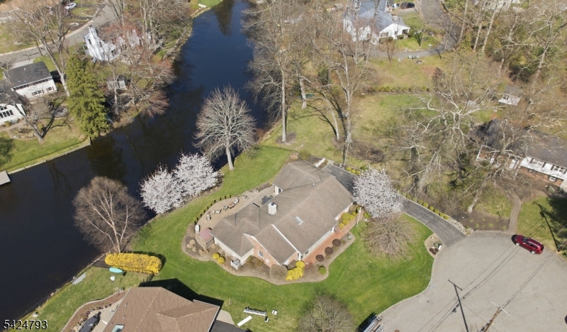 Edgewater Lake - Residential