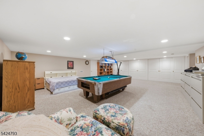 Edgewater Lake - Residential