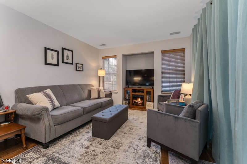 Overlook at Lopatcong - Residential