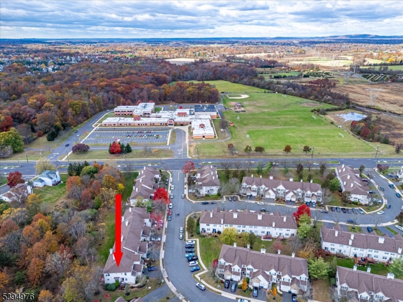 Crestmont Manor - Residential