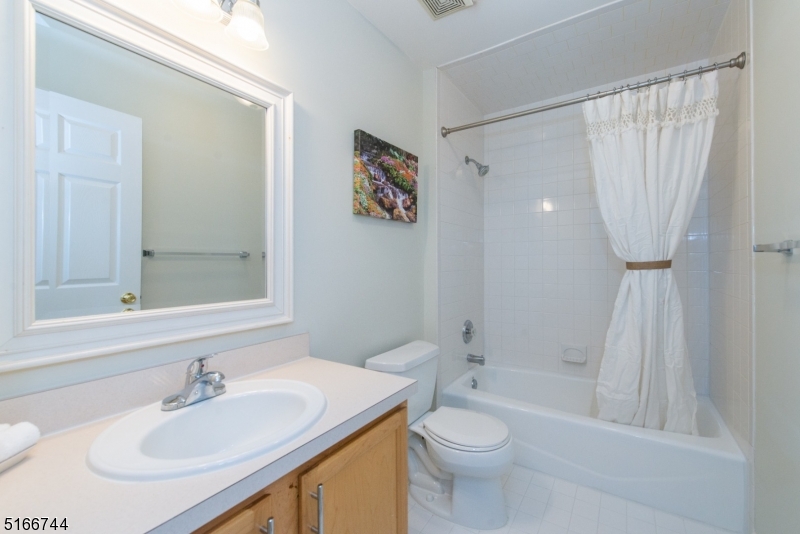 Brae Loch - Residential