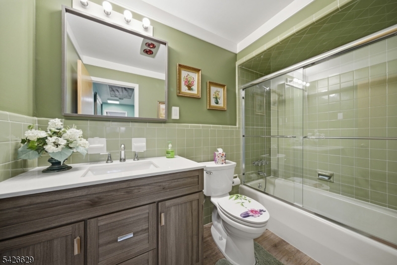 CENTERGROVE - Residential