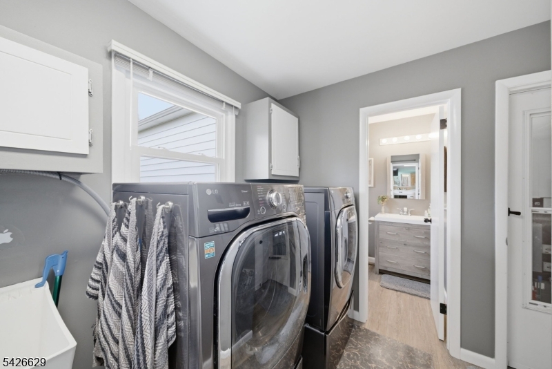 CENTERGROVE - Residential