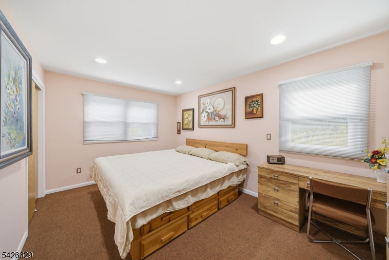 CENTERGROVE - Residential