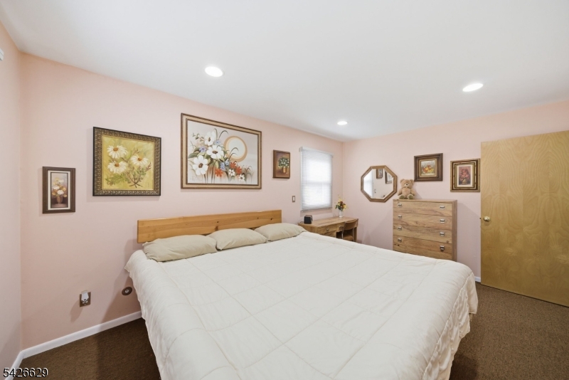 CENTERGROVE - Residential