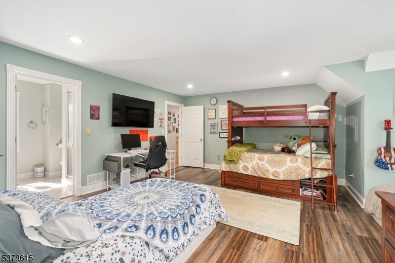 Gap View - Residential