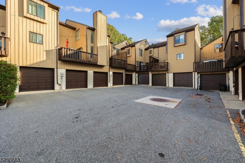 Hastings Square - Residential