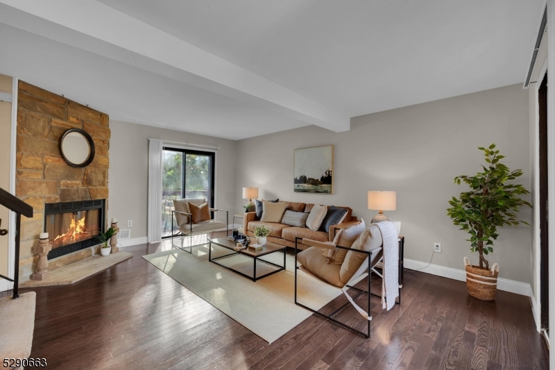 Hastings Square - Residential