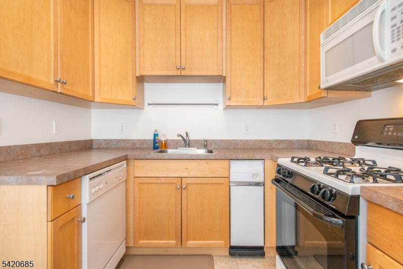 Dey and Bergen - Residential