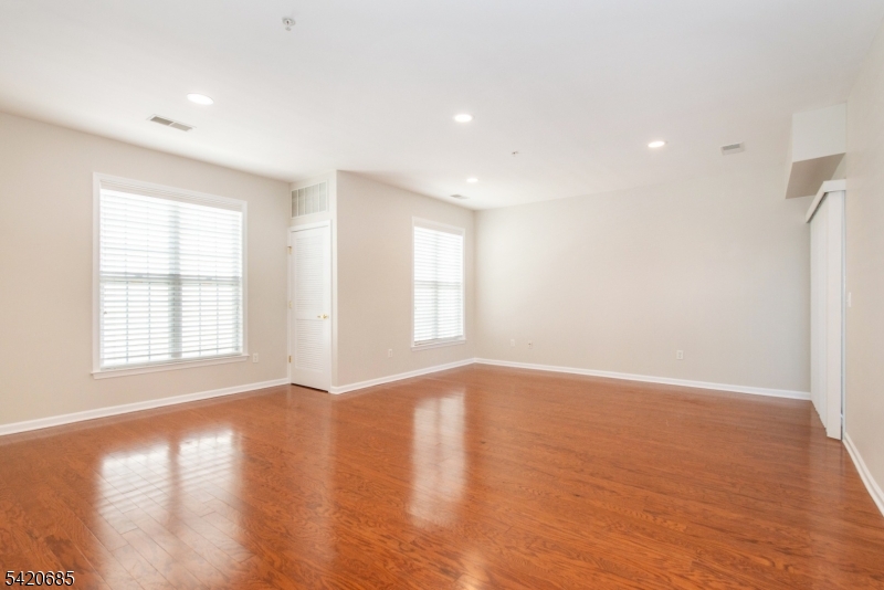 Dey and Bergen - Residential