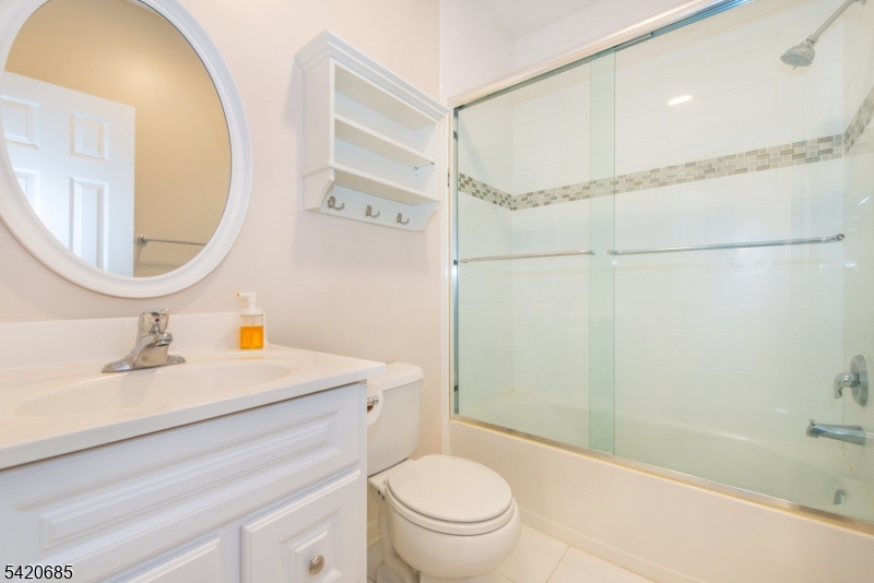 Dey and Bergen - Residential