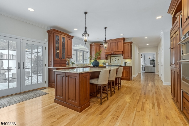 BROOKRACE - Residential