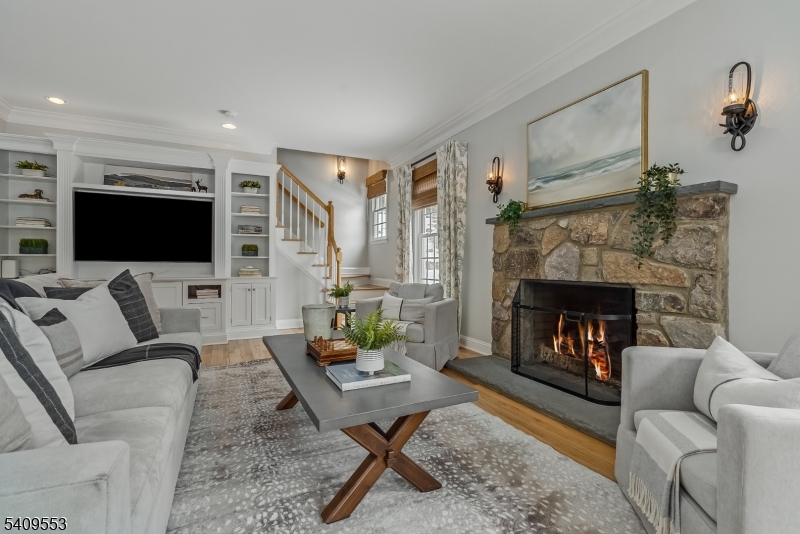 BROOKRACE - Residential