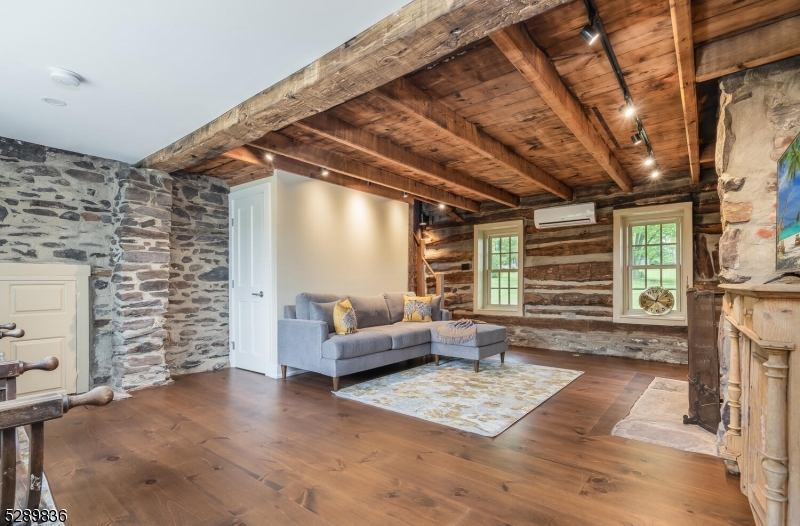 Kleinhans Farm - Residential