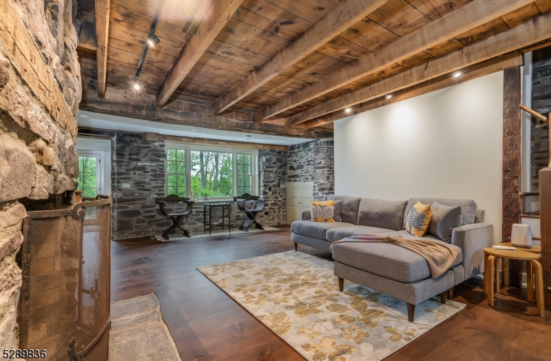 Kleinhans Farm - Residential