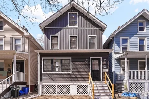 MLS: 3955389