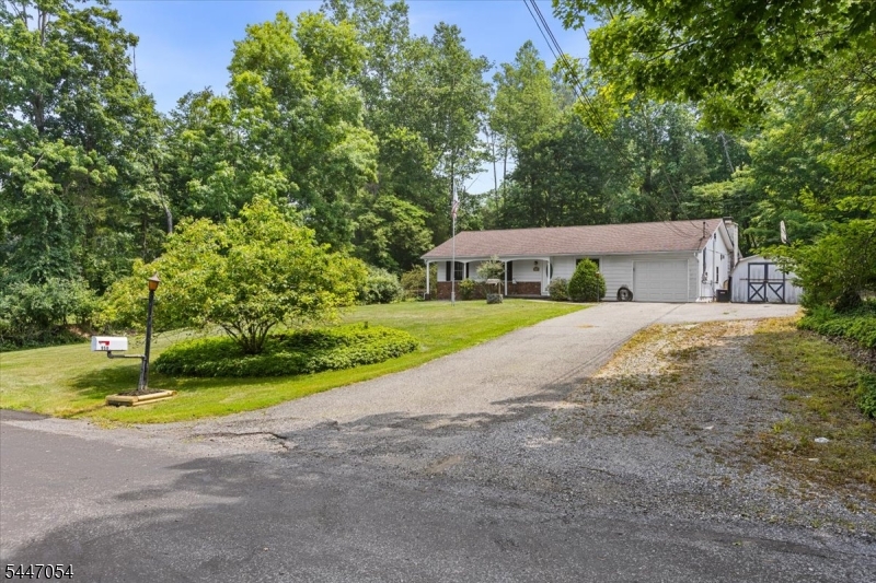Photo 1 of 35 — 958 Cedar Dr, Stillwater Twp., NJ 07860