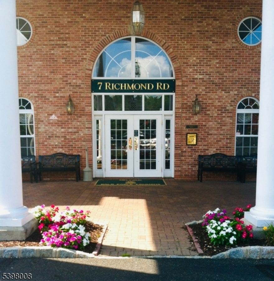 Beautiful Raleigh Unit 1 Bed, 1 Bath! Freshly painted and featuring brand new carpeting, this charming unit offers a bright and comfortable living space. The kitchen has been updated with a new dishwasher and refrigerator, and the unit includes the convenience of an in-unit washer and dryer. Peaceful location facing the back of the building with lovely wooded views. Residents enjoy fantastic Association Amenities, including a clubhouse, pool, and sports courts. The building also provides a host of additional features such as a library, card room, party room, social room, craft room, and an on-site exercise room. Perfect for easy living with everything right at your fingertips!