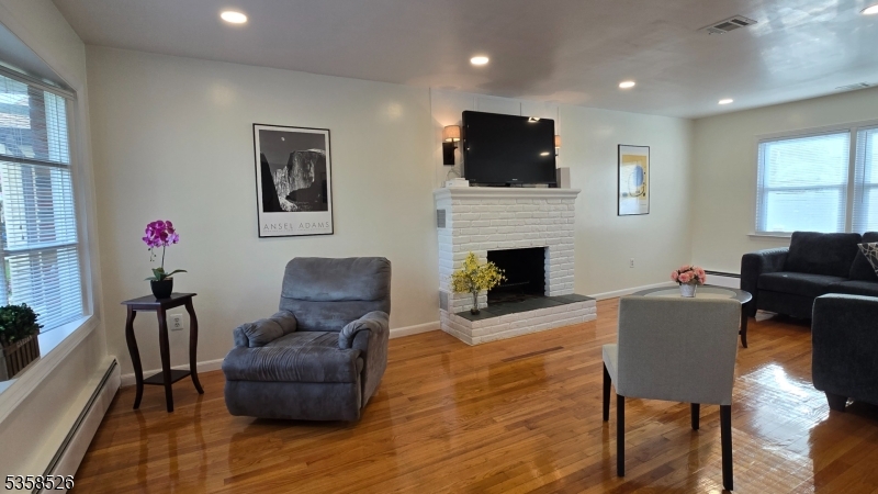 753 Saddle River Rd